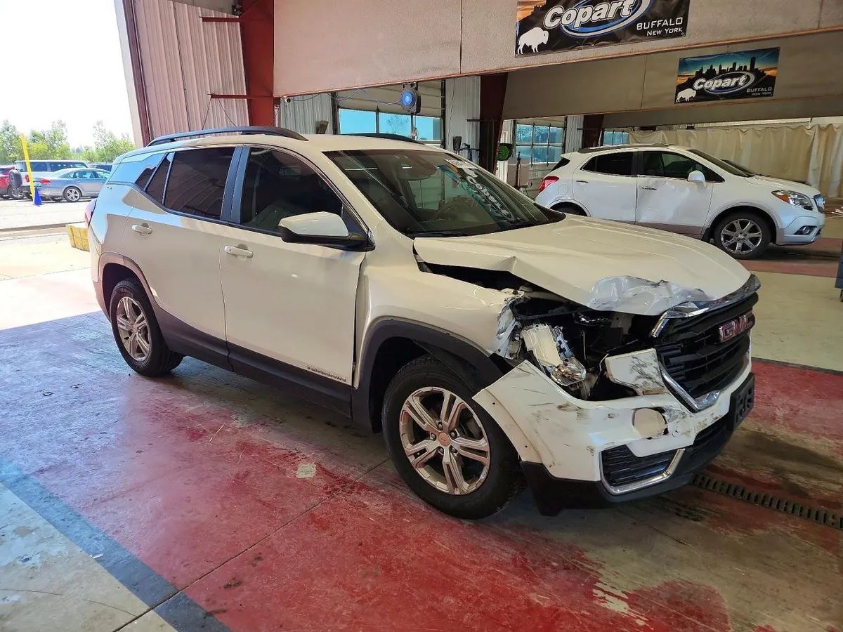 GMC TERRAIN SLE 2022