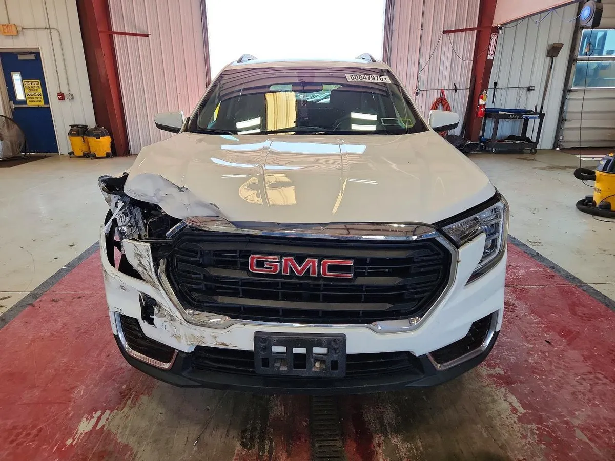 GMC TERRAIN SLE 2022
