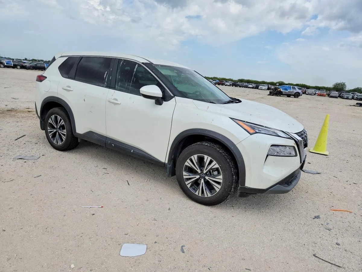 NISSAN ROGUE SV 2023