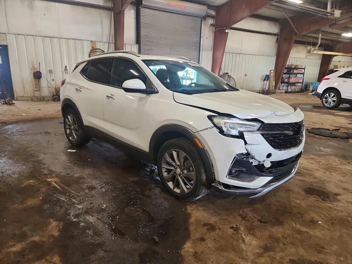 BUICK ENCORE ESSENCE 2023