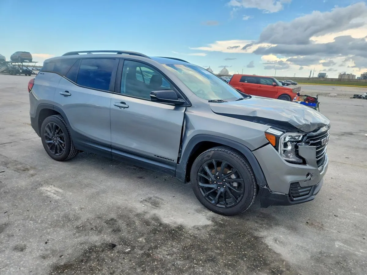 GMC TERRAIN SLE 2023