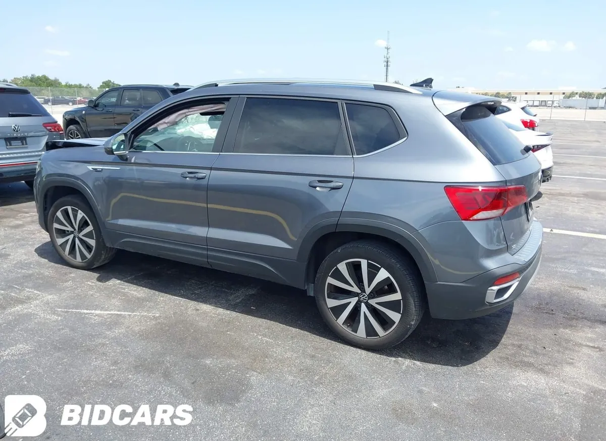 VOLKSWAGEN TAOS 1.5T SE 2024