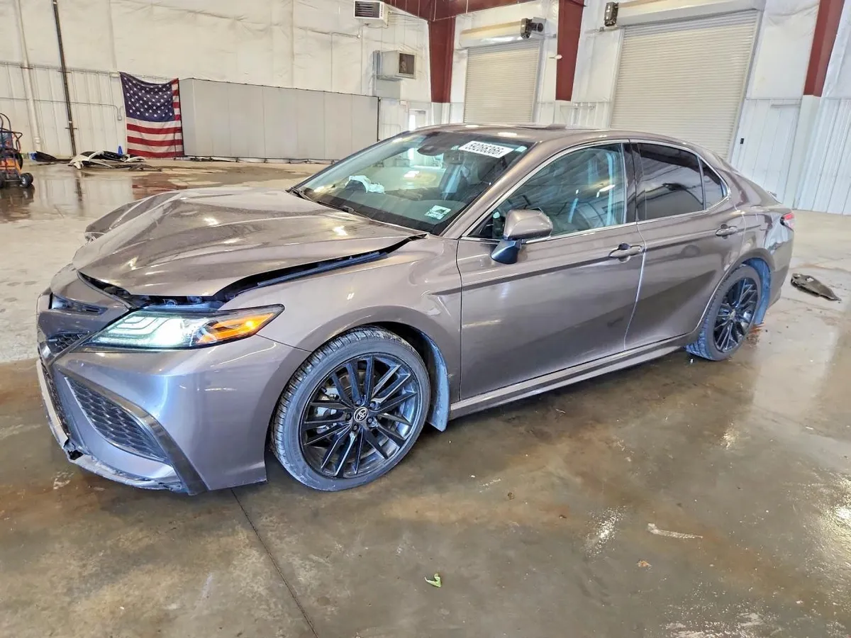 TOYOTA CAMRY XSE 2022