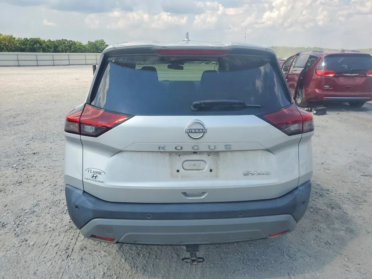 NISSAN ROGUE SV 2022