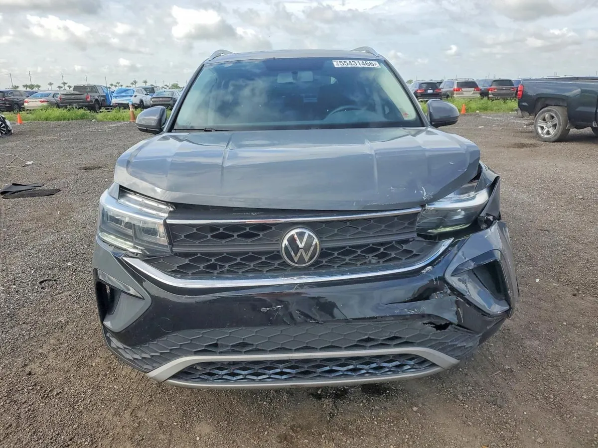 VOLKSWAGEN TAOS SE 2022
