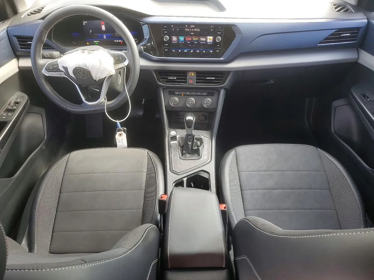 VOLKSWAGEN TAOS SE 2022