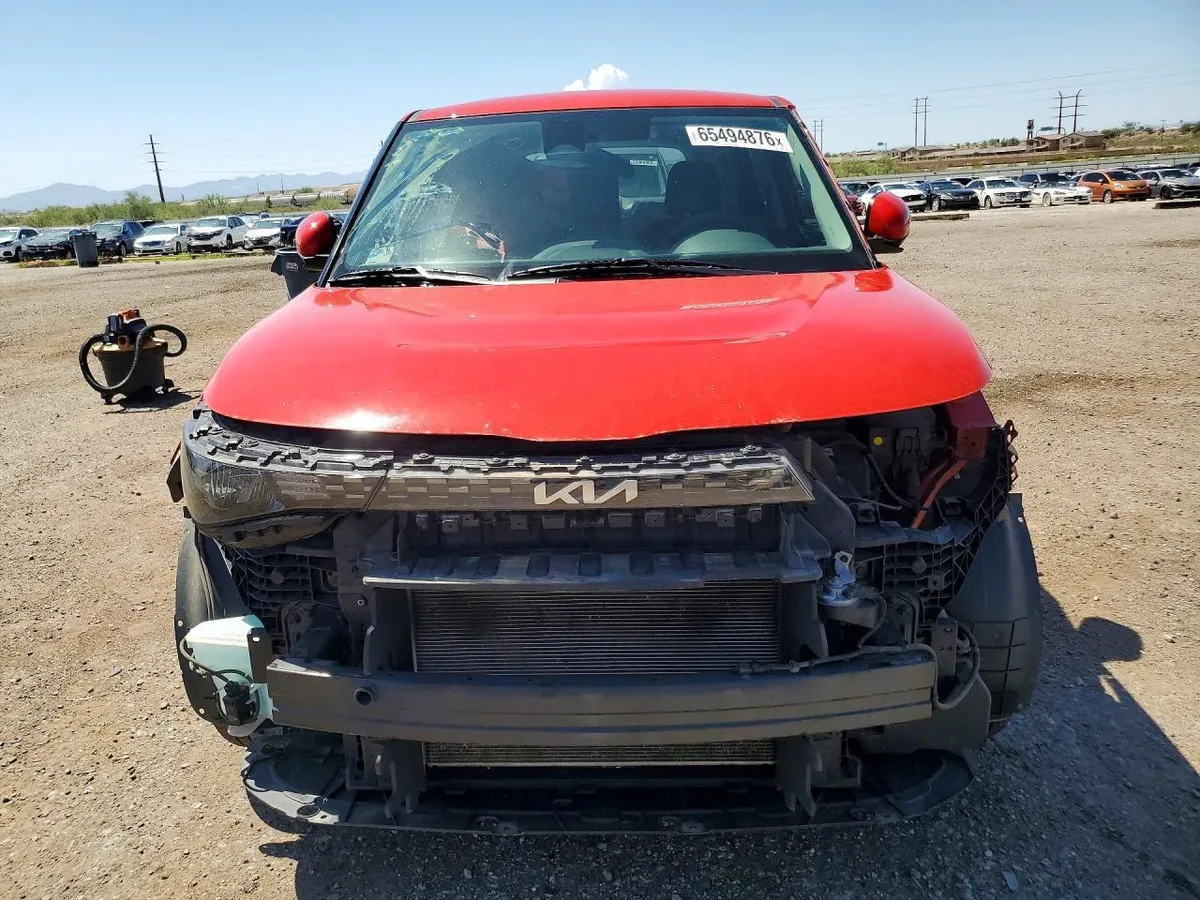 KIA SOUL LX 2023