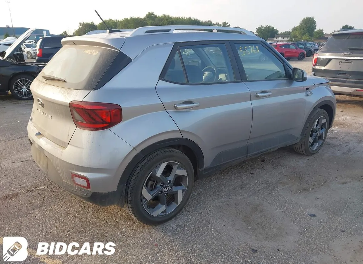 HYUNDAI VENUE SEL 2023