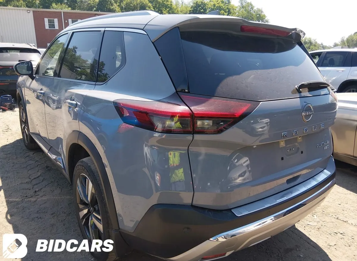 NISSAN ROGUE PLATINUM INTELLIGENT AWD 2023