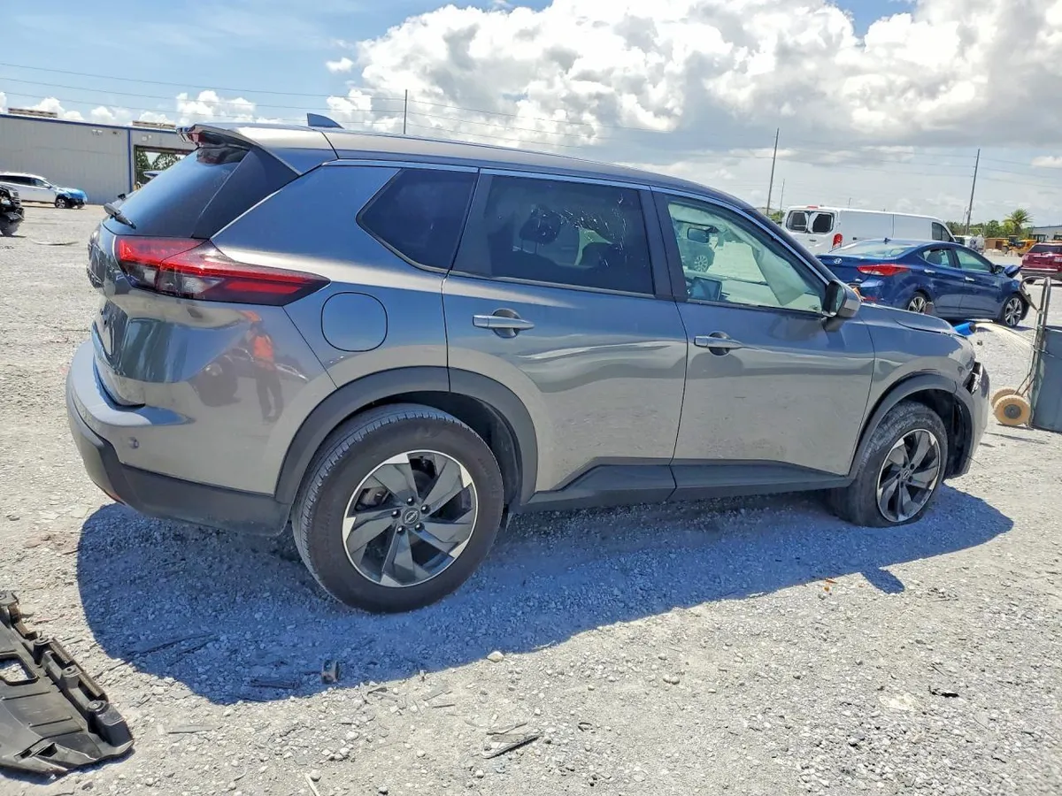 NISSAN ROGUE SV 2025