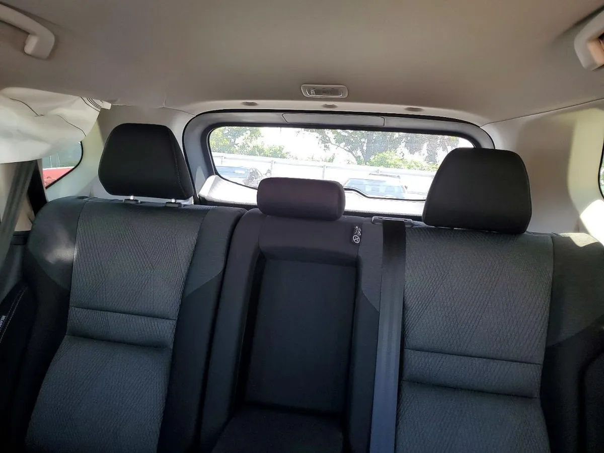 NISSAN ROGUE SV 2025