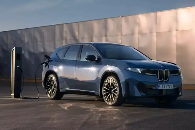 MERCEDES-BENZ GLC 2026