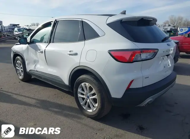 FORD ESCAPE 2022