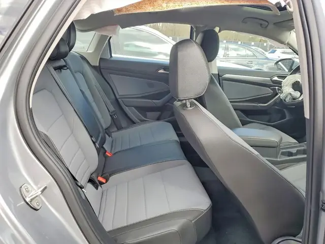 VOLKSWAGEN JETTA 2025