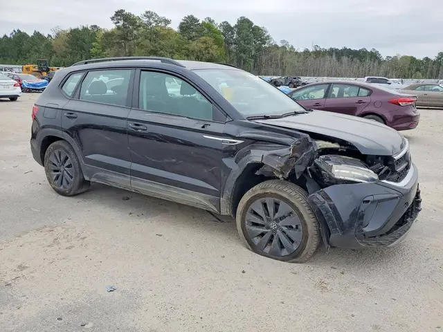 VOLKSWAGEN TAOS 2024