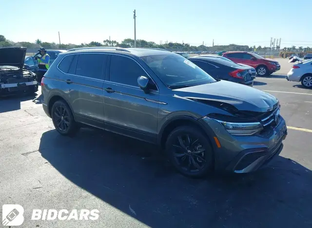 VOLKSWAGEN TIGUAN 2024