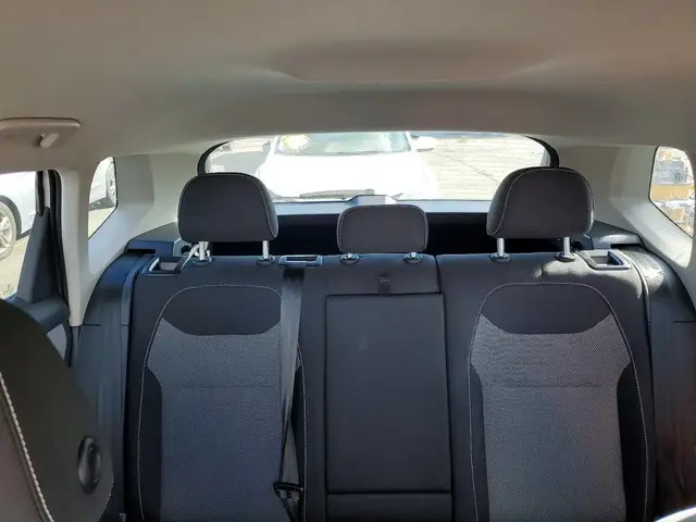 VOLKSWAGEN TAOS 2024