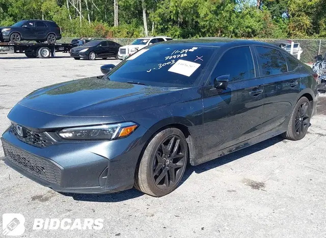HONDA CIVIC SPORT 2025