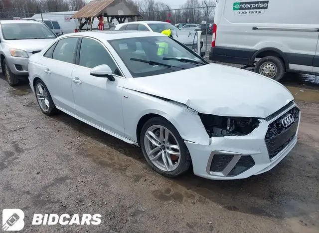 AUDI A4 PREMIUM 45 2024