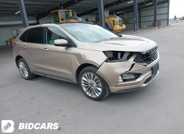 FORD EDGE TITANIUM 2021