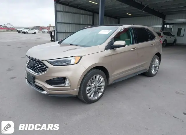 FORD EDGE TITANIUM 2021