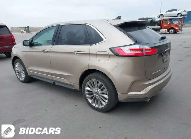 FORD EDGE TITANIUM 2021