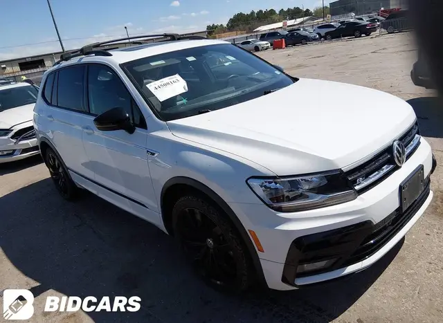 VOLKSWAGEN TIGUAN 2.0T SE 2021