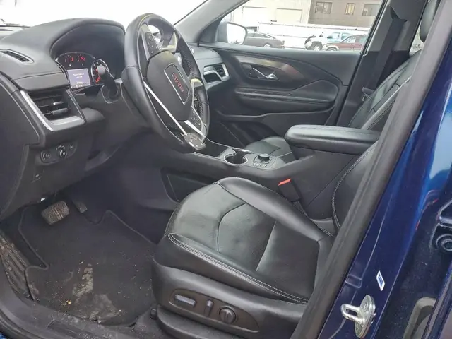 GMC TERRAIN SLT 2023