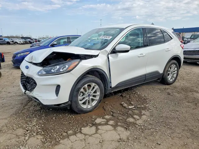 FORD ESCAPE SE 2021