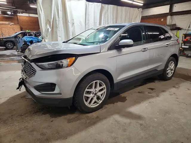 FORD EDGE SEL 2023