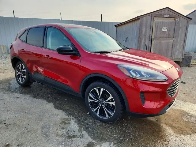 FORD ESCAPE SE 2022