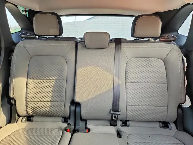 FORD ESCAPE SE 2022