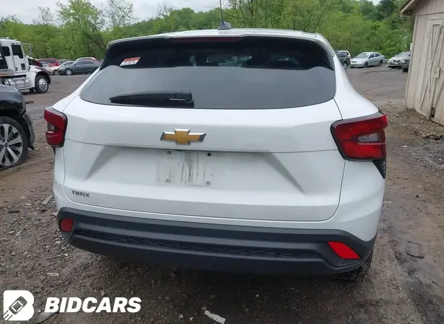 CHEVROLET TRAX FWD SP 2024