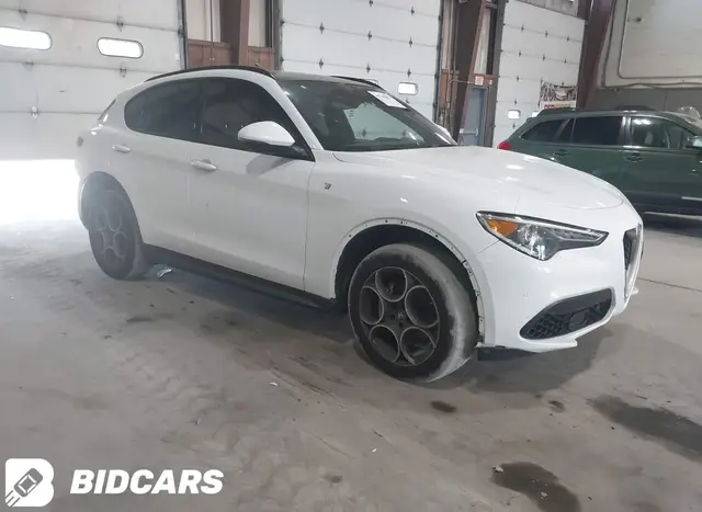 ALFA ROMEO STELVIO TI AWD 2023