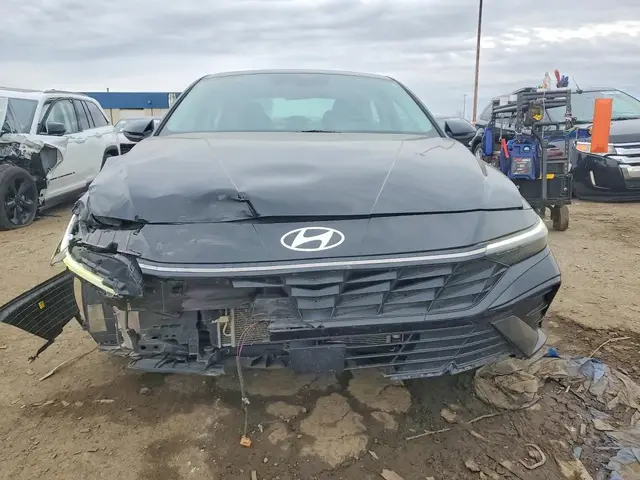 HYUNDAI ELANTRA LIMITED 2024