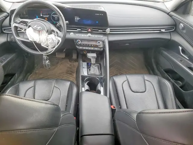 HYUNDAI ELANTRA LIMITED 2024