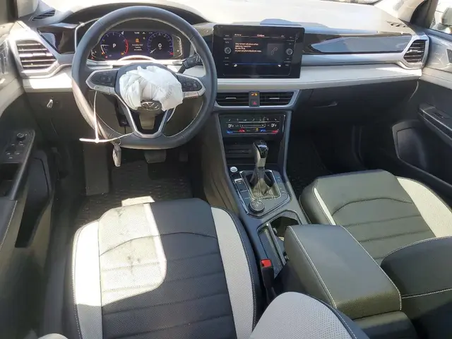 VOLKSWAGEN TAOS SEL 2025