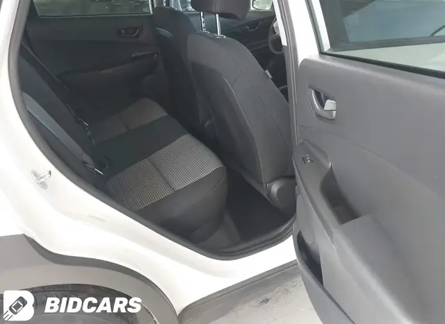 HYUNDAI KONA SE 2022