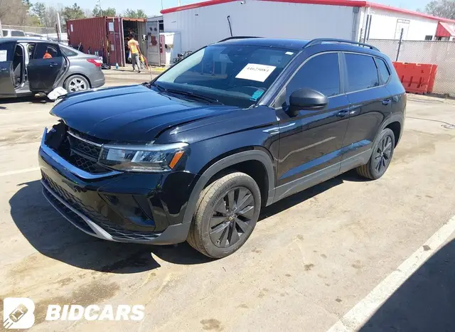 VOLKSWAGEN TAOS 1.5T S 2024