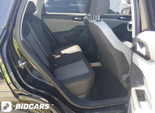 VOLKSWAGEN TAOS 1.5T S 2024