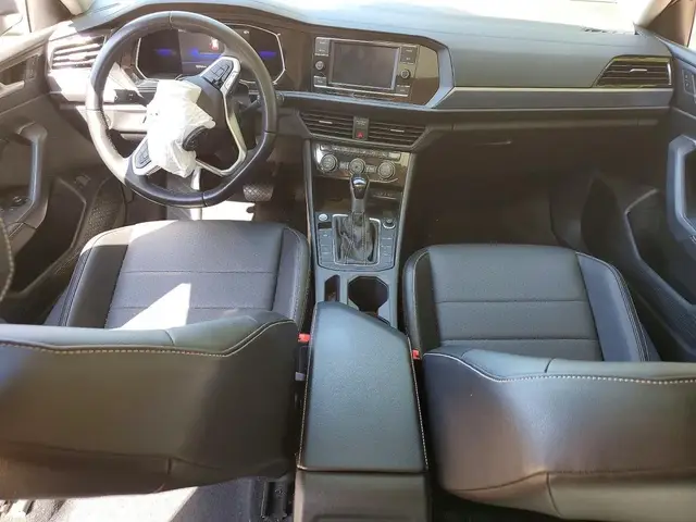 VOLKSWAGEN JETTA SE 2022