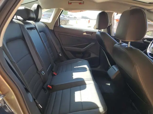 VOLKSWAGEN JETTA SE 2022