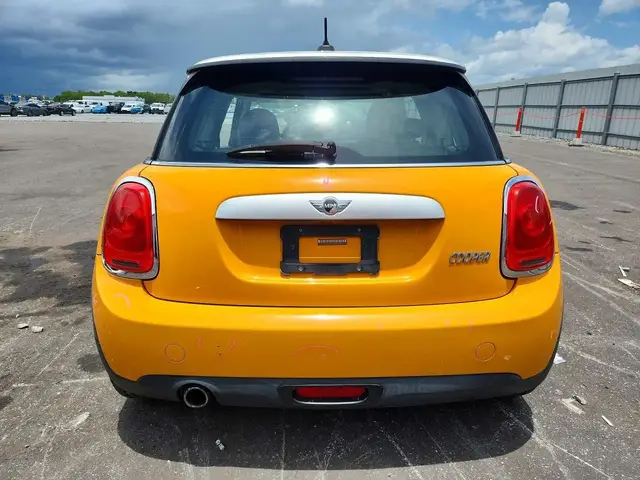 MINI COOPER 2015