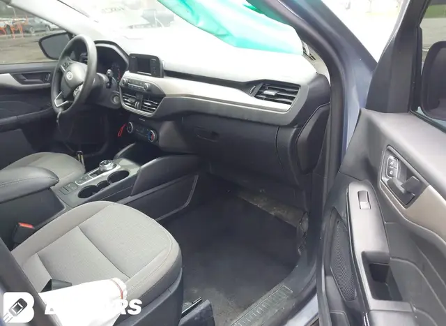 FORD ESCAPE S 2022