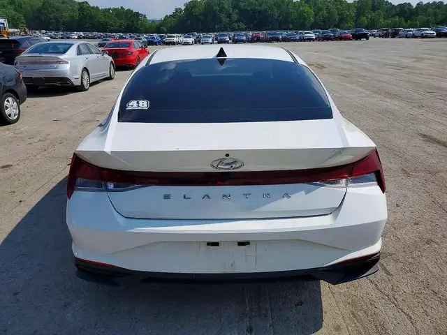 HYUNDAI ELANTRA SEL 2023
