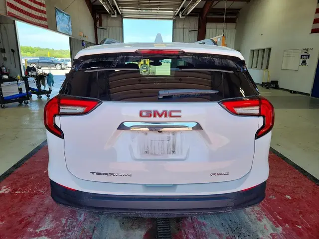 GMC TERRAIN SLE 2022