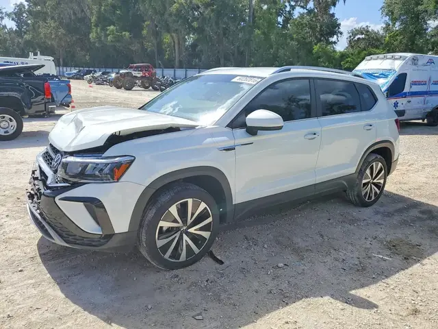VOLKSWAGEN TAOS SE 2022