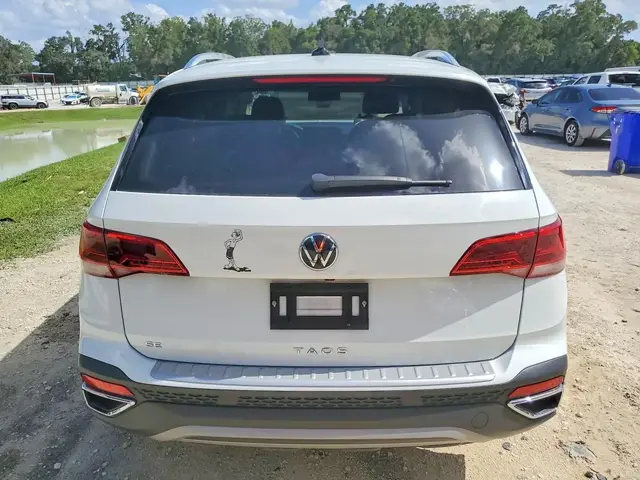 VOLKSWAGEN TAOS SE 2022