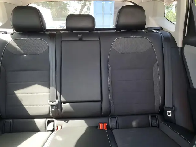 VOLKSWAGEN TAOS SE 2022