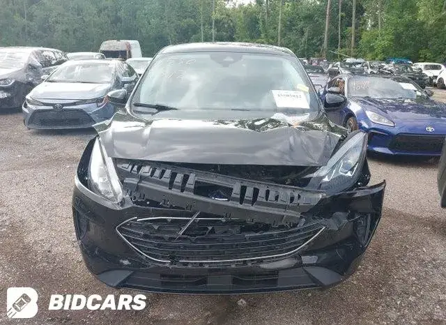 FORD ESCAPE SE 2022